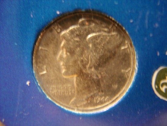 1944-S-Merc-Dime--Reverse-Cud-And-Rainbow-Toned